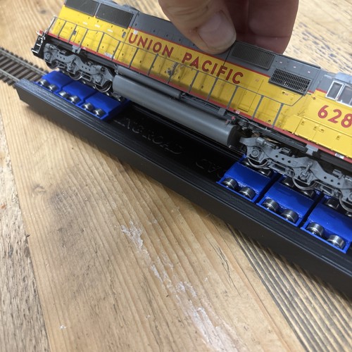 Scale rolling road - rolling,