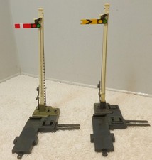 Hornby Home & Distant Signal