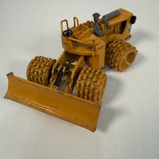 Joal 1:50 Scale Diecast 218 Cat 825B Compactor Construction Model Caterpillar
