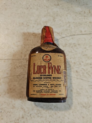 Vintage loch fyne - loch,