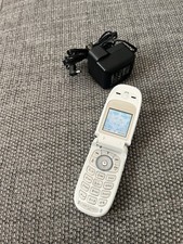 Motorola V220 White Voyage Of Discovery 2004 Ltd Ed. Rare Flip Unlocked Working