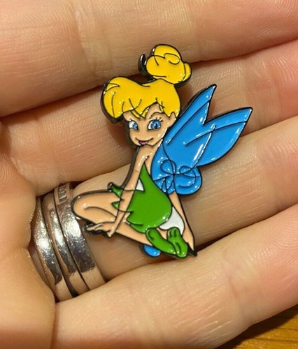 Peter pan enamel badge - pan, tinker