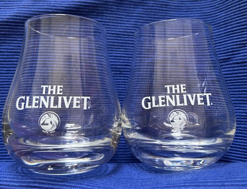 Glenlivet pair whiskey - glenlivet, of