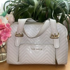 TED BAKER - KAYLER White