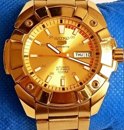 Mint vintage gold seiko - mint, 5