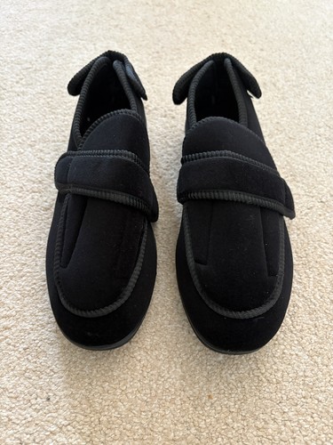 Mens slippers and joe - &,