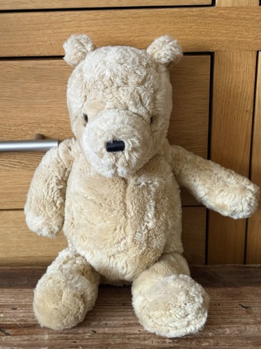 Winnie the pooh - winnie,