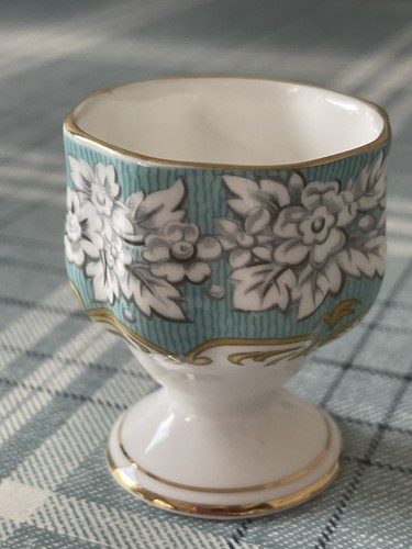 Vintage royal albert bone - royal,
