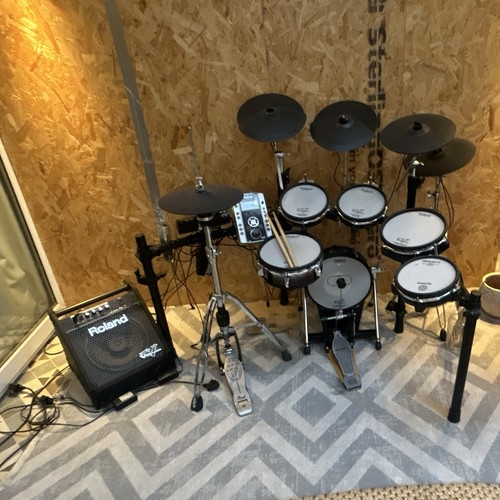 Roland piece - td,