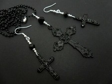  A LARGE MADONNA STYLE BLACK CROSS NECKLACE & EARRING SET. . 27" LONG. NEW.