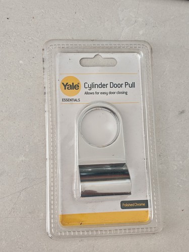 Yale cylinder pull front - front, door
