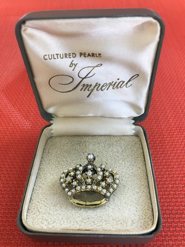 Vintage jewelry crown pearls - vintage,