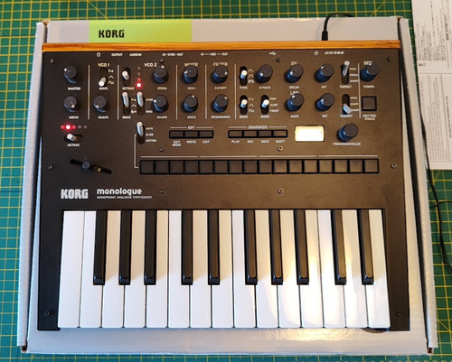 Korg monologue analog - korg,