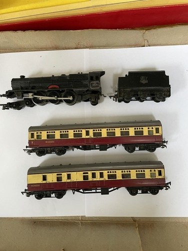 Queen elizabeth triang - queen,
