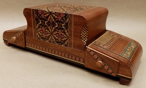 Vintage musical jewellery box - musical,