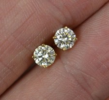 Certified Iliana 18ct Yellow Gold 0.65ct VS Yellow Diamond Stud Earrings
