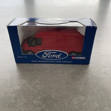 2000 Corgi Classic Red New