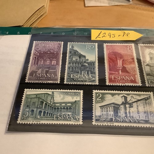 Spanish cathedrals ect mint - spanish,