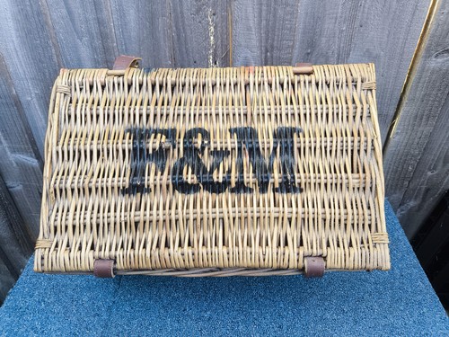 Small wicker basket - f&m,