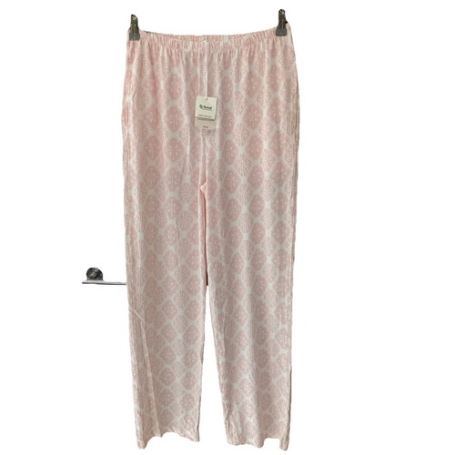 Ladies pink tile print soft - print,