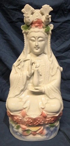 Old vintage porcelain guanyin - old,
