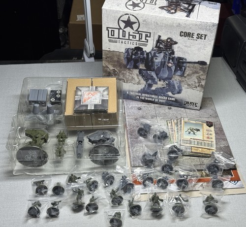 Dust tactics core set revised - tactics,