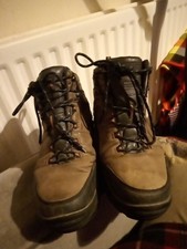 Size 10, Waterproof, Leather
