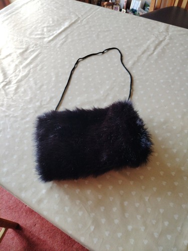 Vintage fur ladies muff hand - ladies,