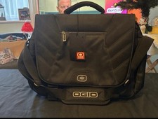 Ogio Logo Embroidered Elgin