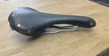 Vintage Brooks Champion Swallow Copper Rivets Saddle