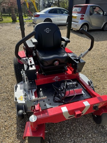 Cramer ride mower - on,