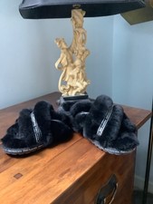 EMU BLACK SHEEPSKIN SLIPPERS