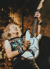 Janick Gers Hand Signed 7x5