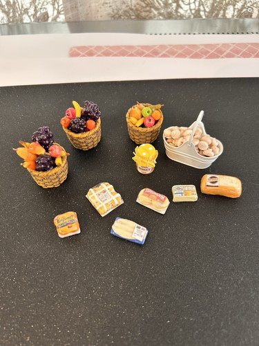 Scale dolls house - 1/12, fruit