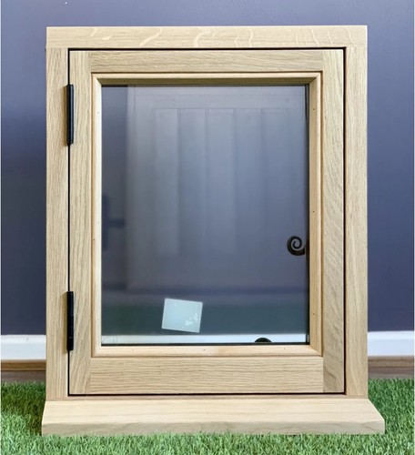 Oak wood hardwood - hardwood, window