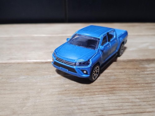 Majorette toyota hilux revo - hilux,