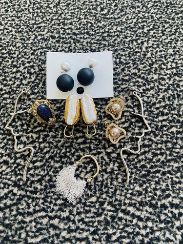 Pairs pieces earrings - 6,