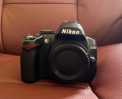 NikonD3000