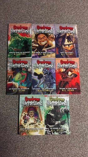 Goosebumps horrorland book - goosebumps,