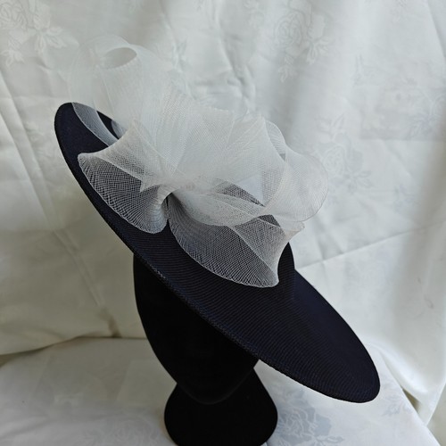 Navy blue white wide brim - navy,