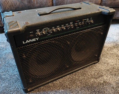 Laney linebacker stereo chorus - laney,