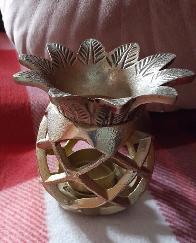 Gold pineapple candle - gold,