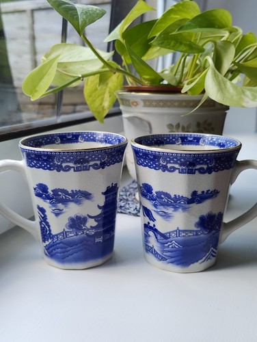 Ringtons willow pattern - , mugs