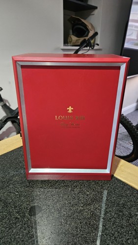 Empty remy martin louis - martin, xlll