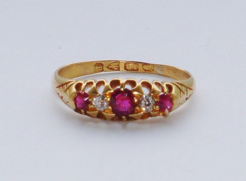 Superb antique old cut ruby - old,