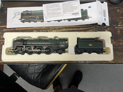 Hornby r2484 britannia - r2484,