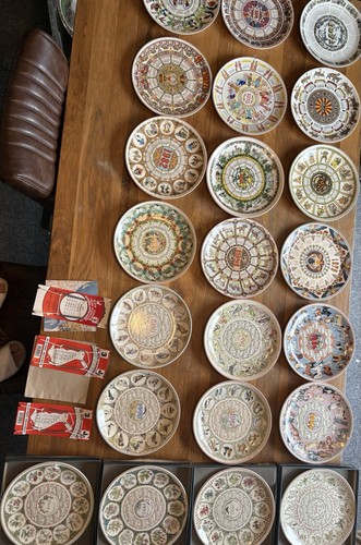 Wedgwood calendar plates - wedgwood,