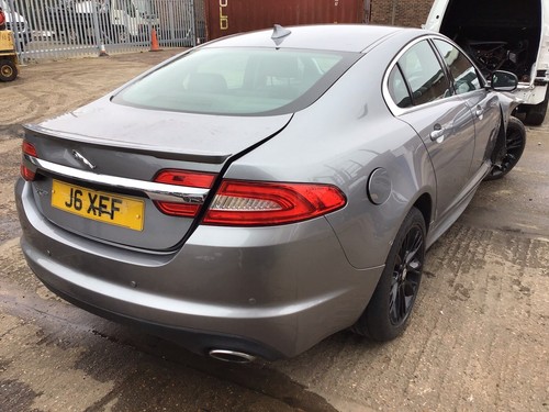 Jaguar breaking door rear - xf,