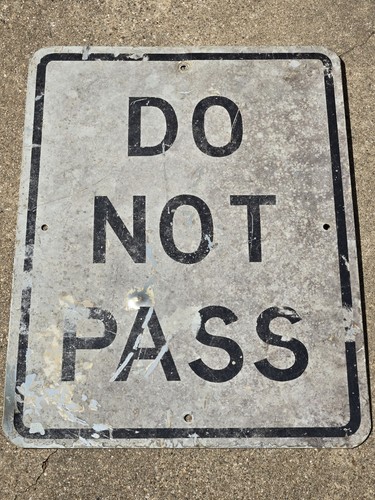 Vintage not pass metal - not,