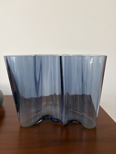 Alvar aalto dark grey - alvar,